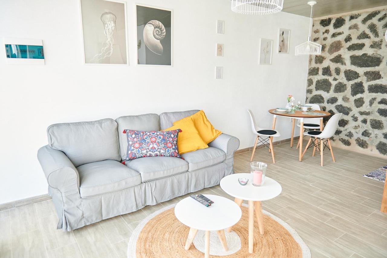 Suites Bene Lanzarote La Asomada  外观 照片