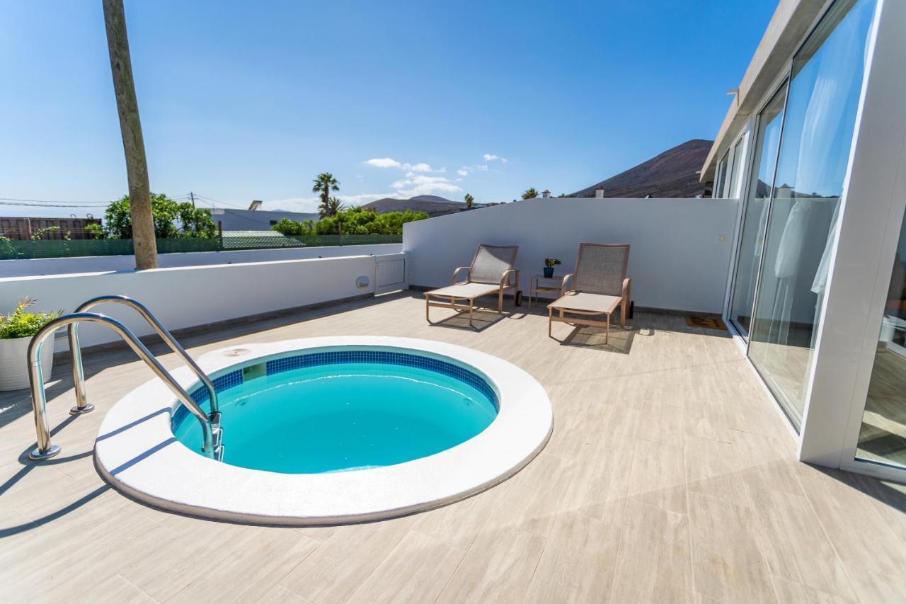 Suites Bene Lanzarote La Asomada  外观 照片