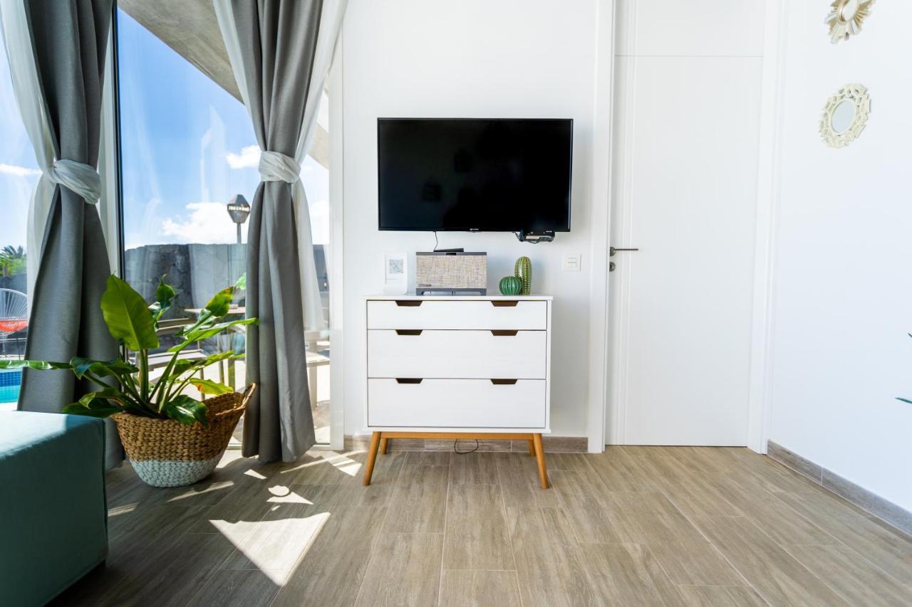Suites Bene Lanzarote La Asomada  外观 照片
